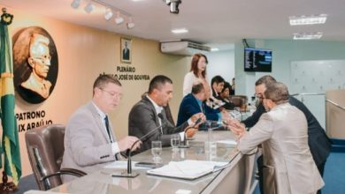 Câmara Municipal realiza 100ª Sessão Ordinária com aprovação de crédito suplementar