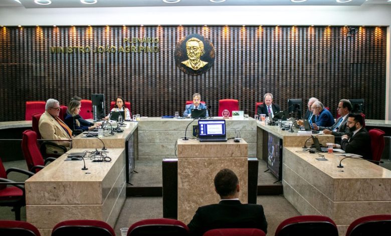 TCE reprova contas da Educação do Estado relativas a 2022 e imputa débito a ex-secretário