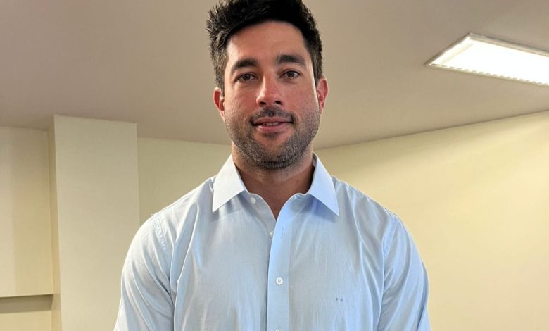 Médico Matheus Pedroso assume a direção-geral do Hospital de Emergência e Trauma de Campina Grande Médico Matheus Pedroso assume a direção-geral do Hospital de Emergência e Trauma de Campina Grande