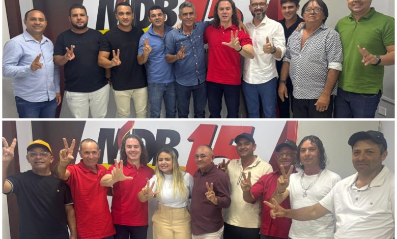 Prefeito de Cacimbas, ex-prefeito e vereadores de Pedro Régis e lideranças de Damião anunciam apoio à reeleição de Veneziano Prefeito de Cacimbas, ex-prefeito e vereadores de Pedro Régis e lideranças de Damião anunciam apoio à reeleição de Veneziano