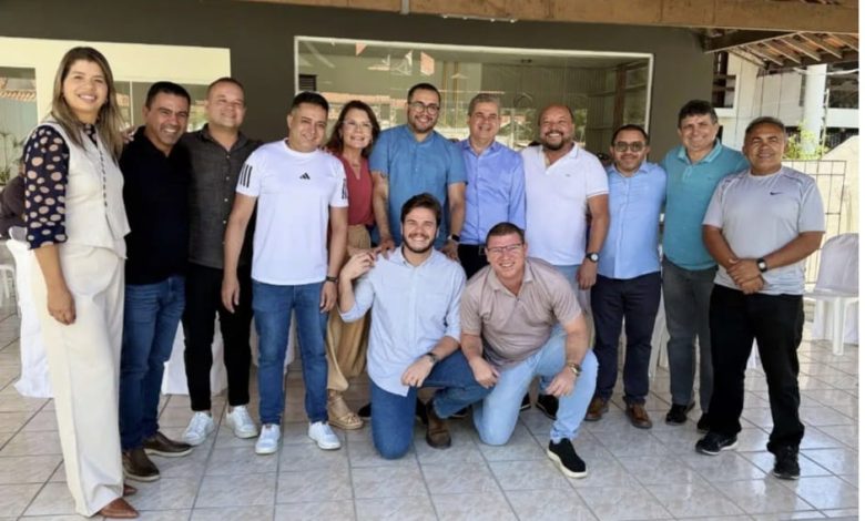 Bruno volta a se reunir com bancada aliada na CMCG