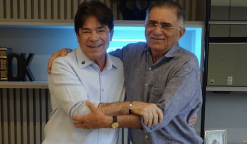 Presidente da FIEPB visita a Cadersil e enaltece destaque conquistado pela empresa no mercado nacional Presidente da FIEPB visita a Cadersil e enaltece destaque conquistado pela empresa no mercado nacional