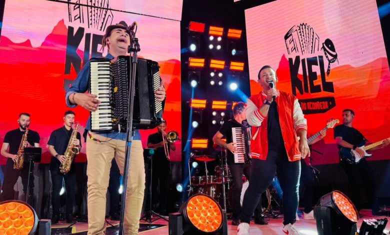 Boa Vista recebe gravação do DVD de Kiev do Acordeon com participação de vários artistas em grande encontro musical Boa Vista recebe gravação do DVD de Kiev do Acordeon com participação de vários artistas em grande encontro musical