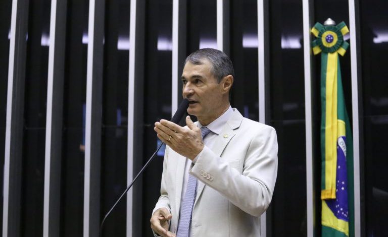 Projeto exige biometria para operações de crédito consignado no serviço público federal Projeto exige biometria para operações de crédito consignado no serviço público federal