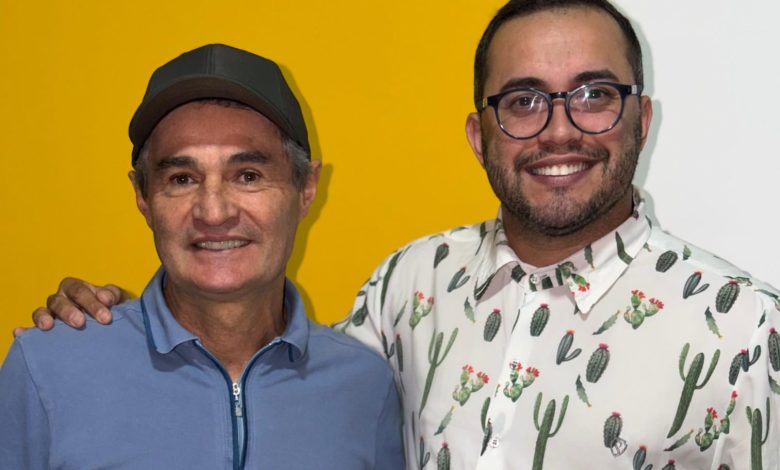 Romero Rodrigues agradece apoio do vereador Rafafá à sua reeleição Romero Rodrigues agradece apoio do vereador Rafafá à sua reeleição