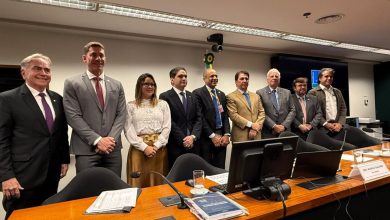 Murilo Galdino preside Comissão dos Portos com discussão focada em dragagem e praticarem