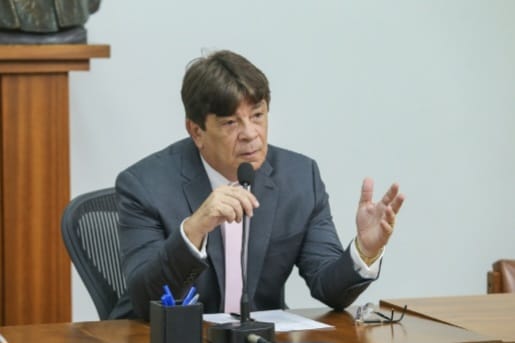 Presidente da FIEPB e da Associação Nordeste Forte celebra aprovação de R$ 113 bilhões em projetos para a indústria regional Presidente da FIEPB e da Associação Nordeste Forte celebra aprovação de R$ 113 bilhões em projetos para a indústria regional