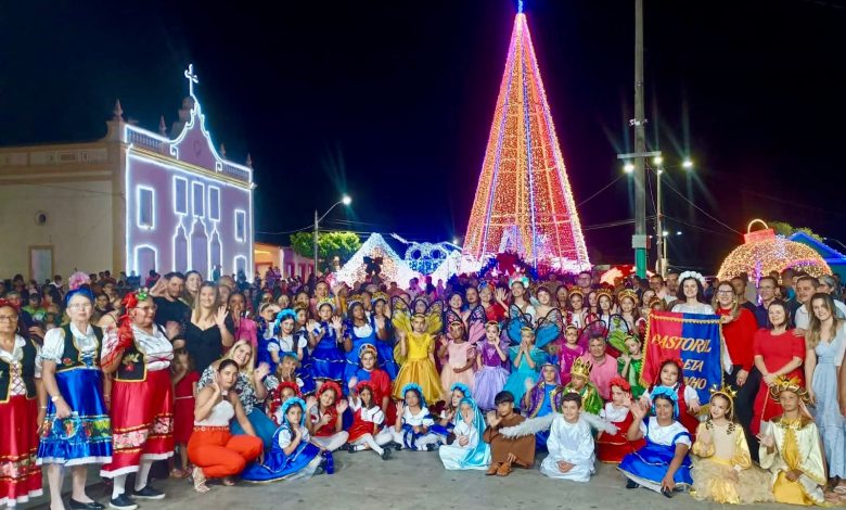 Prefeitura de Boa Vista abre Natal Encantado com apresentação da iluminação e resgate do Pastoril Prefeitura de Boa Vista abre Natal Encantado com apresentação da iluminação e resgate do Pastoril