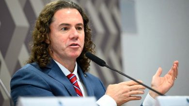 Veneziano anuncia posição contrária do MDB à proposta da dosimetria: “é assim que vamos nos posicionar na CCJ”