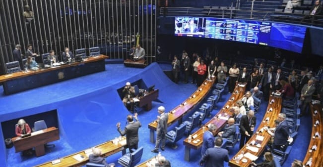 Senado aprova PL da Dosimetria e projeto vai à sanção Senado aprova PL da Dosimetria e projeto vai à sanção