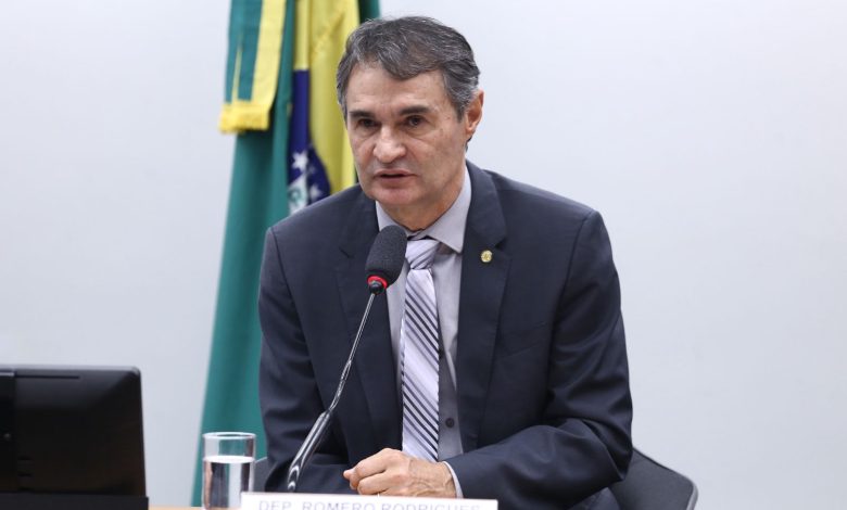 Projeto de Romero Rodrigues obriga hospitais a avisar a polícia sobre suspeitas de envenenamento