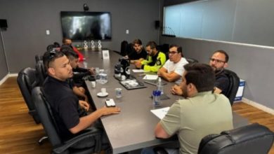 Superintendente de Trânsito recebe entregadores, reafirma continuidade das fiscalizações e garante diálogo com a categoria