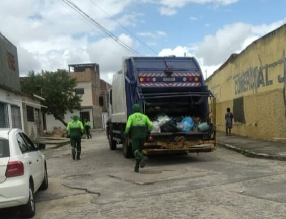 Coleta de lixo será mantida no dia 25 de dezembro em Campina Grande Coleta de lixo será mantida no dia 25 de dezembro em Campina Grande