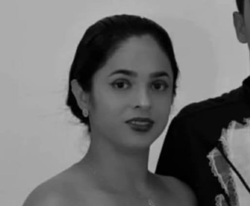 Carreta bate em moto, mata jovem e deixa seu filho ferido