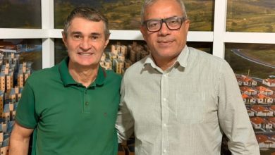 Presidente da Câmara de Areial, Ronaldo de Souza, mantém audiência com o deputado federal Romero Rodrigues