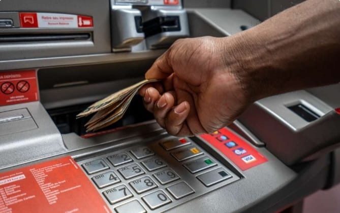 Prefeitura de Campina Grande efetua pagamento dos servidores contratados nesta quarta-feira (14)