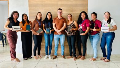 Em Montadas, Secretaria de Assistência Social entrega tablets e fortalece o Programa Criança Feli