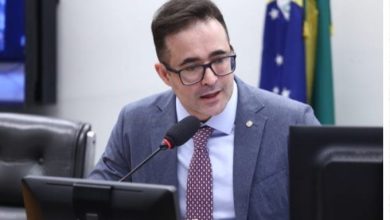 Comissão aprova projeto que assegura em lei direitos de passageiros em atrasos e cancelamentos de voos