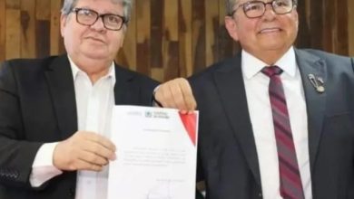 Atuação do deputado Adriano Galdino garante assinatura da ordem de serviço para pavimentação entre Pocinhos e Olivedos