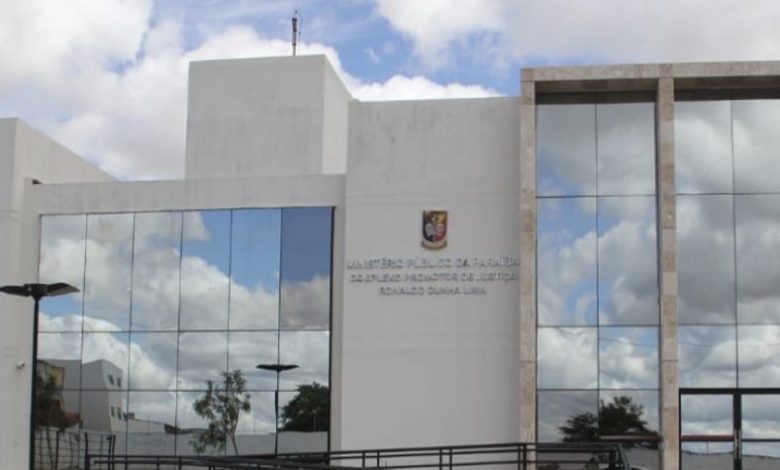 Justiça atende MPPB e determina suspensão de mutirões oftalmológicos em hospital de CG