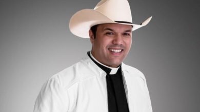 Padre Alessandro Campos participa da abertura do CRESCER e da gravação do DVD de William Sanfona