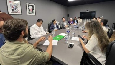 Prefeitura de Campina Grande reúne coordenadores de encontros religiosos e reforça apoio da gestão ao Carnaval da Paz