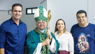 Lucas Ribeiro participa do encerramento do Crescer em Campina Grande com público recorde no Centro de Convenções