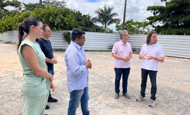 Começa a construção do Complexo Esportivo da UFCG, maior obra da história da instituição e que tem recursos articulados por Veneziano