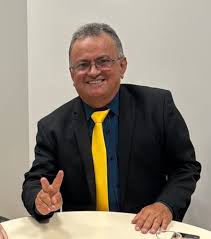 TCE-PB reforma decisão e aprova por unanimidade contas de 2023 do ex-prefeito de Olivedos, Deusinho